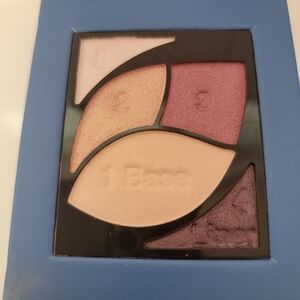 Almay Eyeshadow Palette